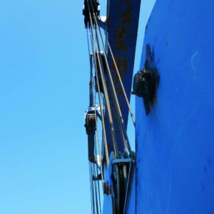 Machine sur le port de l'Herbaudière